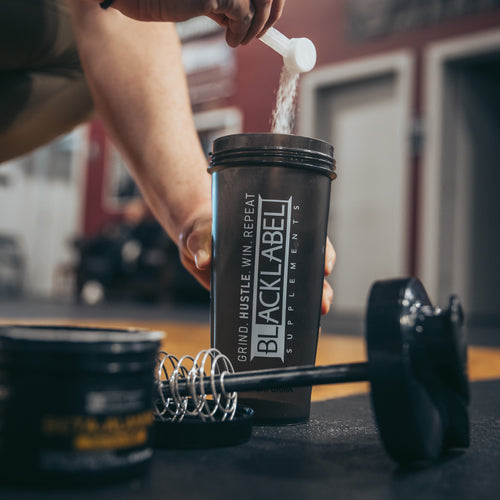 28 oz ACTIV Shaker Bottle — Clump-Free Mixing for Every Workout